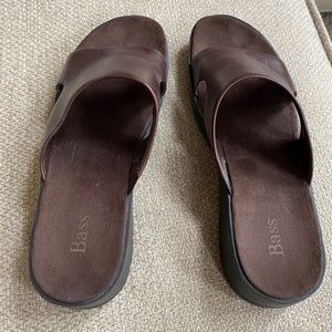 Bass Dark Brown Darby style Shoes Size 8 1/2 M